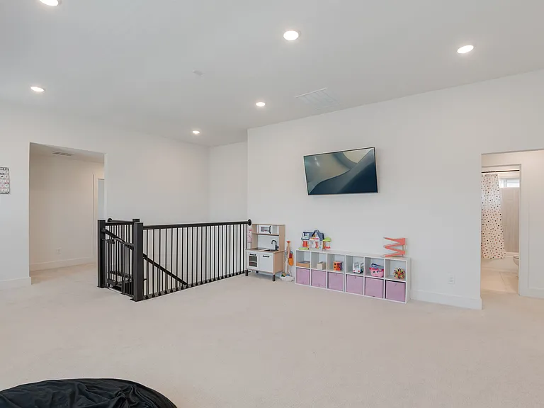 3109 Summer Rain Ln — Photo 22