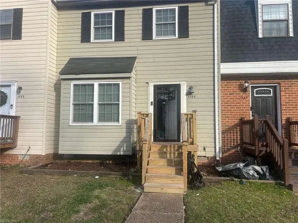 1755 Skiffes Creek Cir, Williamsburg, VA 23185