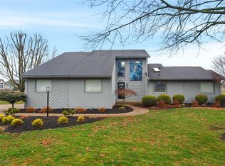 5530 Brookstone St NW, Canton, OH 44718
