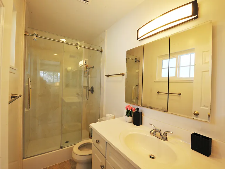 16772 Scotsdale Cir — Photo 13