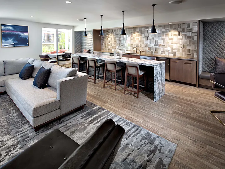 The Mark at Mamaroneck — Photo 21