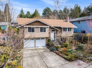 10024 SW 36th Ct, Portland, OR 97219