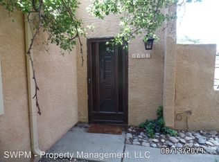 8433 Heights Rd NE APT B, Albuquerque, NM 87111