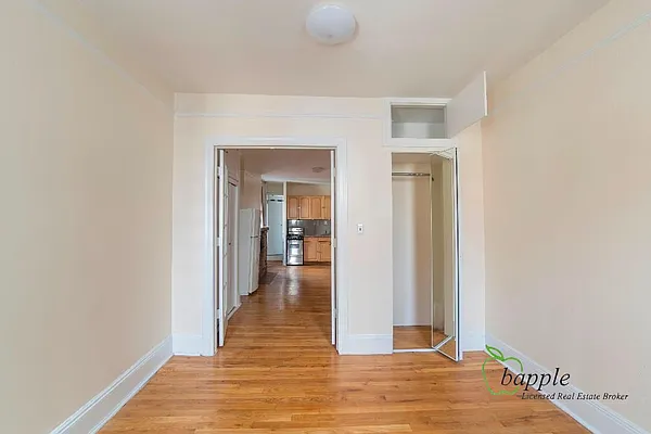 Rented by Bapple | media 12