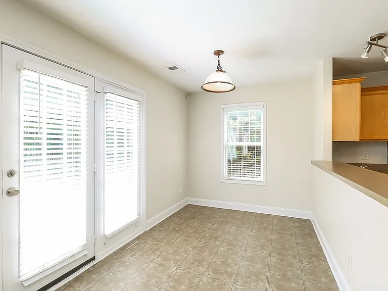 13515 Stones Landing St — Photo 8