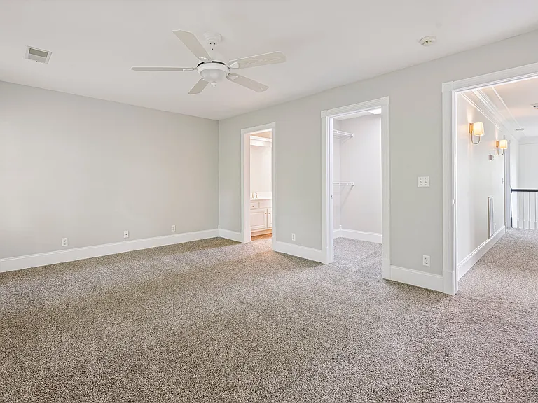 604 Clayborne Ct — Photo 28