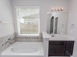 2710 Topaz Cove Ln, Rosharon, TX 77583