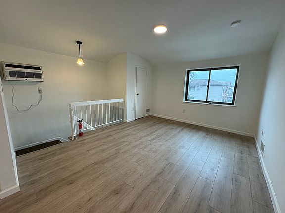 2nd image of 14 Luke Ct #2F