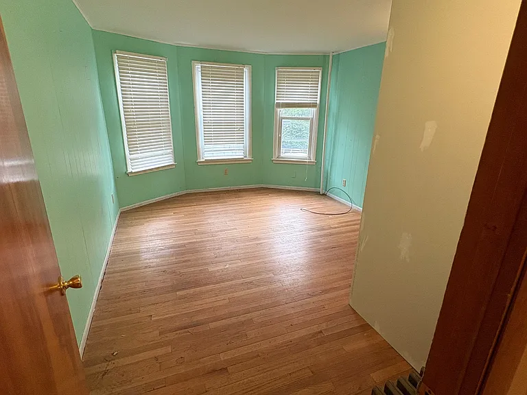 327 Greenwood Ave #1 — Photo 7