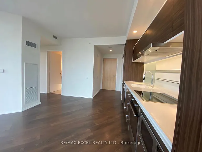 45 Charles St E #3312 — Photo 18