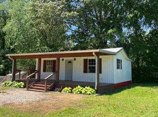2323 Finger Leapwood Rd, Finger, TN 38334