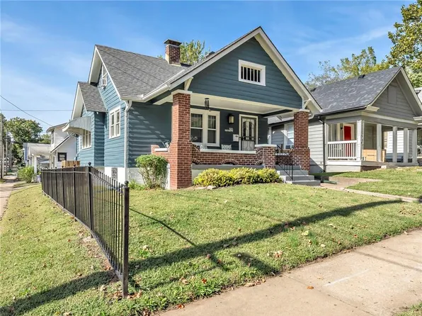 300 N Oakley Ave, Kansas City, MO 64123
