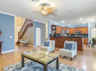 1714 Royal Grove Way, Weston, FL 33327