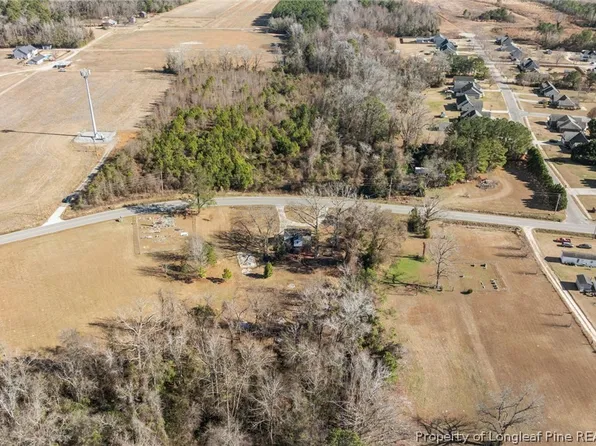 1737 W Carthage Rd, Lumberton, NC 28360