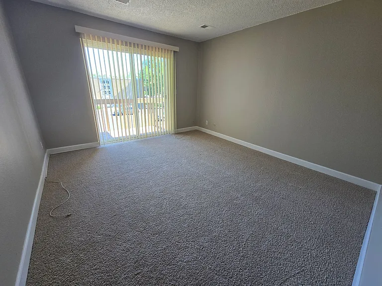1606 Cottonwood Dr #23 — Photo 3