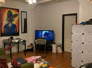 7154 68th St #3, Ridgewood, NY 11385