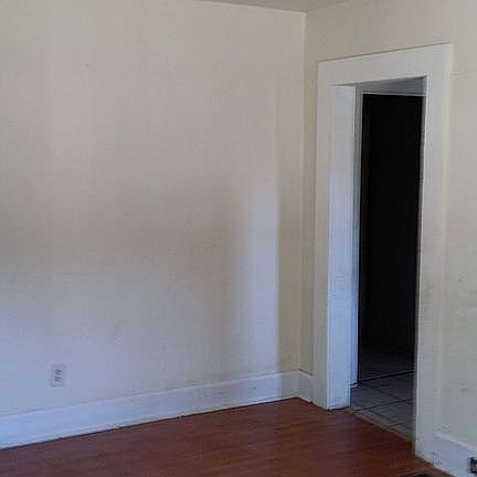 Living Room w Wood Flooring