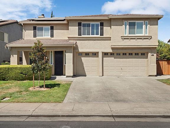 2nd image of 6439 Brook Hollow Cir