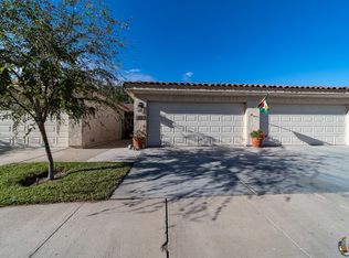 260 River Park Ln, Brawley, CA 92227