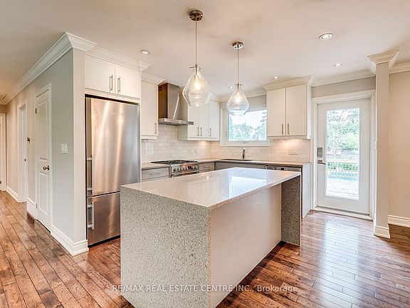 5th image of 1222 Kensington Park Rd