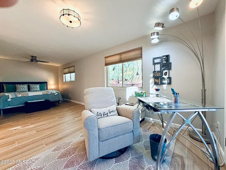 2871 W Saint Tropaz Ave — Photo 22