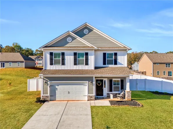 178 Sunny Point Loop, Central, SC 29630