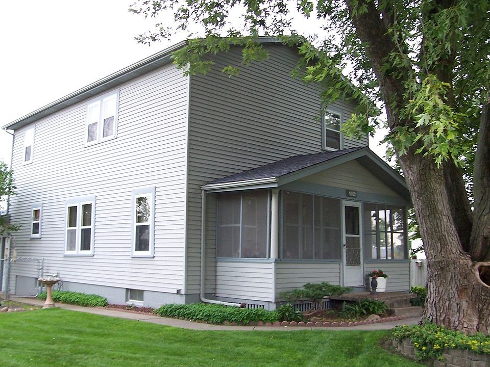 1st image of 204 Douglas Ct
