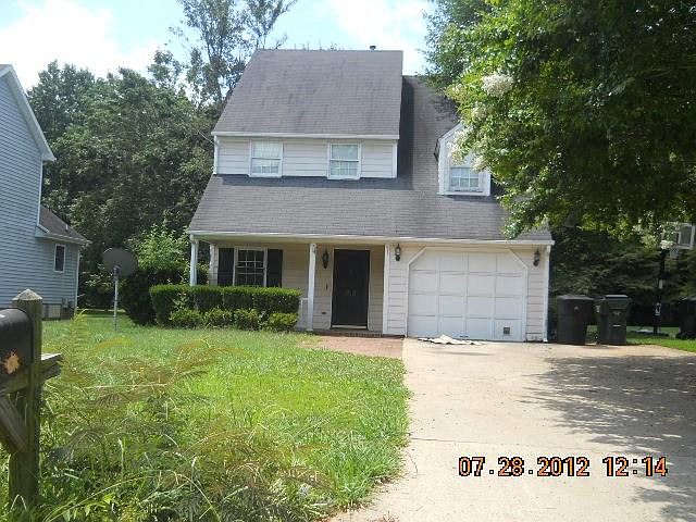 2nd image of 813 Cornwallis Dr