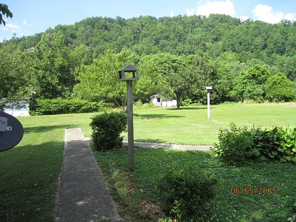 3rd image of 1265 Whitehouse Road