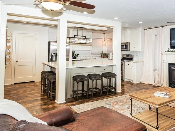 230 Vine St, Sulphur, LA 70663