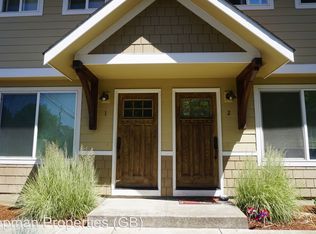 305 6th Ave SE APT 1, Albany, OR 97321