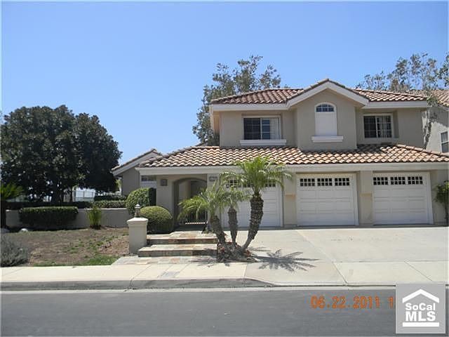 1st image of 8426 E Hillsdale Dr