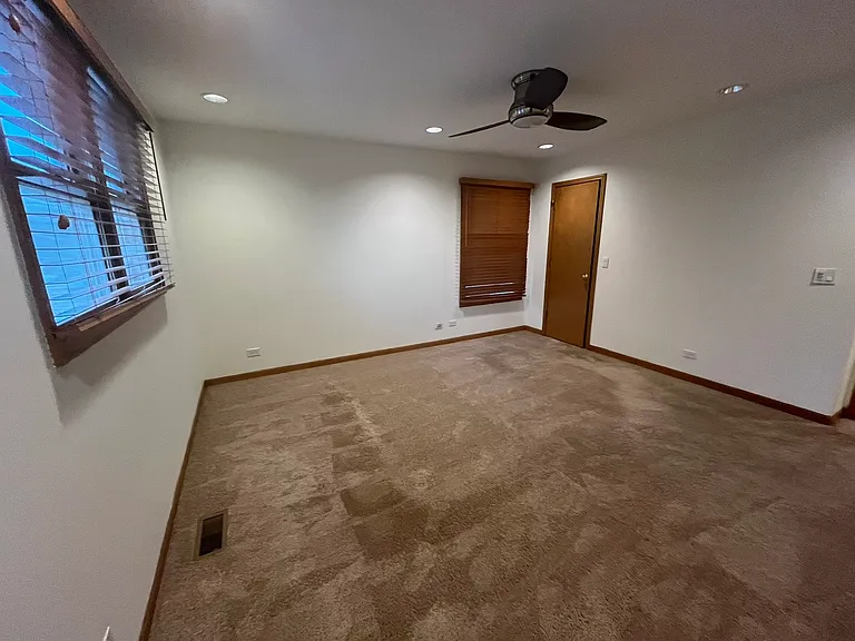 3S572 Haylett Ave — Photo 14
