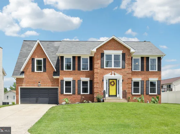 8910 Hardesty Dr, Clinton, MD 20735