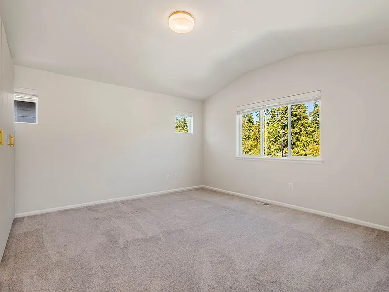 21112 42nd Dr SE — Photo 20