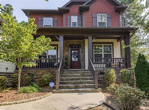 2nd image of 117 Heron Cove Dr
