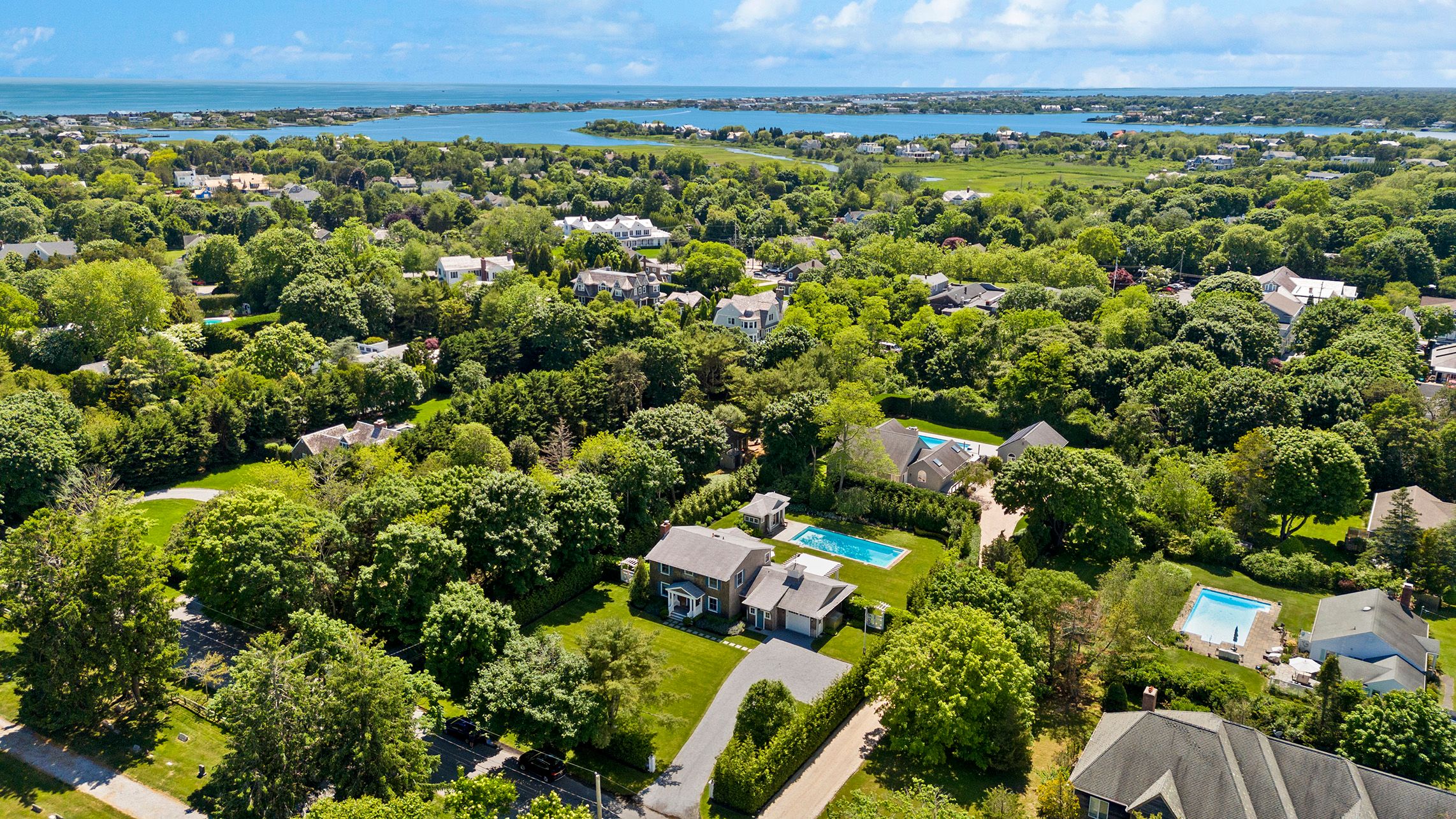 55 Lamb Ave, Quogue, NY 11959 Out East