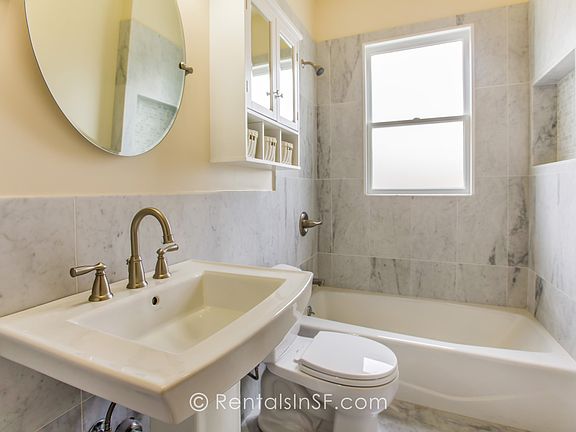 3rd image of 815 Pierce St #9