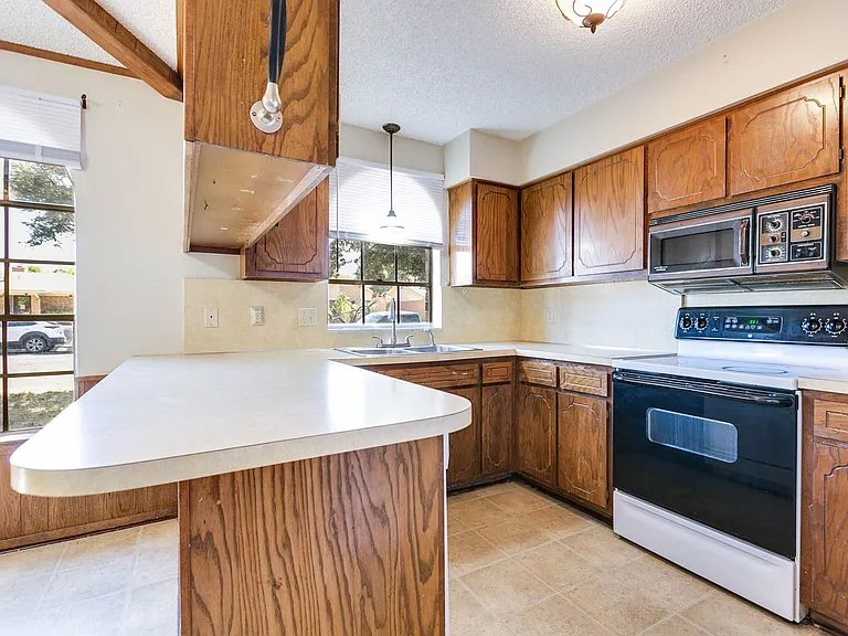 3846 Deerfield Rd — Photo 10