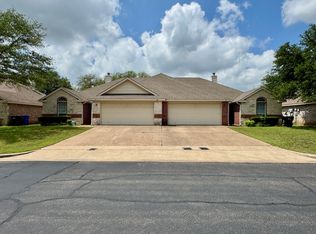 501B Chapel Trail Cir, Woodway, TX 76712