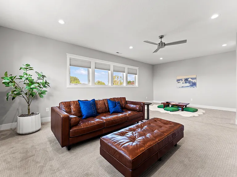 2635 N Yount Way — Photo 40