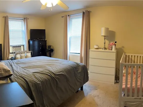 2240 Burnett St APT 6B, Brooklyn, NY 11229