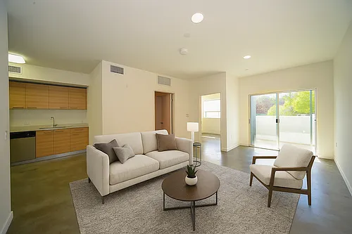 3993 Inglewood Blvd #7 Photo 1