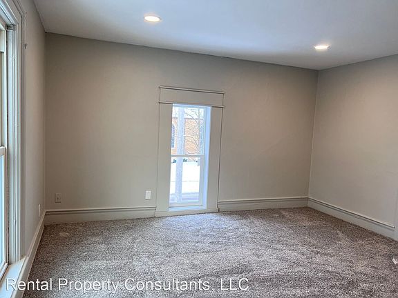 4th image of 3361 Van Buren St Unit B-2