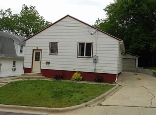 107 Benjamin St, Jackson, MN 56143