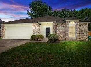 157 Meadowlark Cir, Georgetown, TX 78626