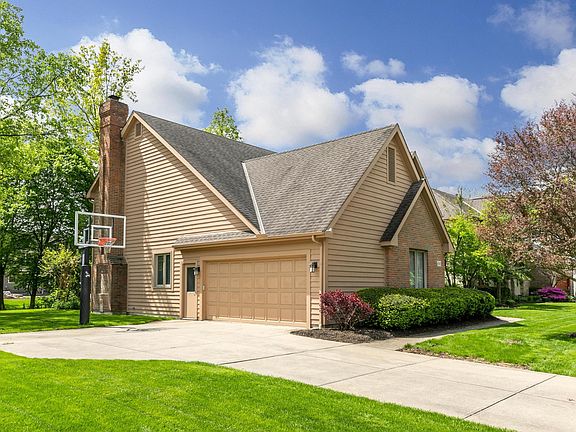 4th image of 6263 Wexford Woods Dr