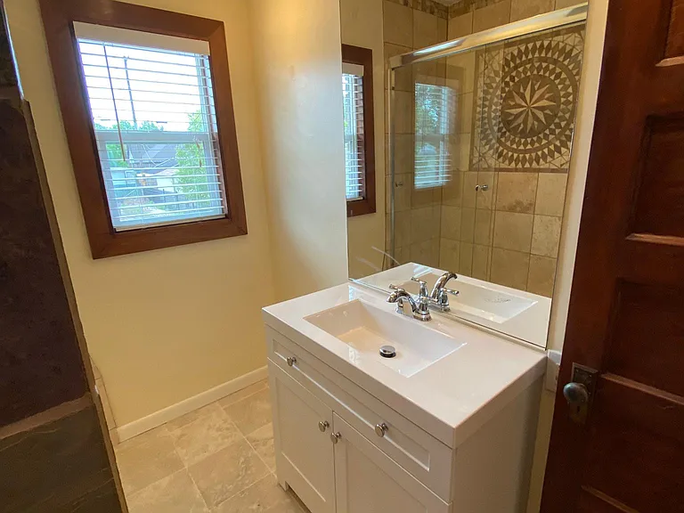 1508 S Lincoln St — Photo 15