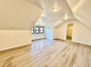 214-14 36th Ave #8, Bayside, NY 11361