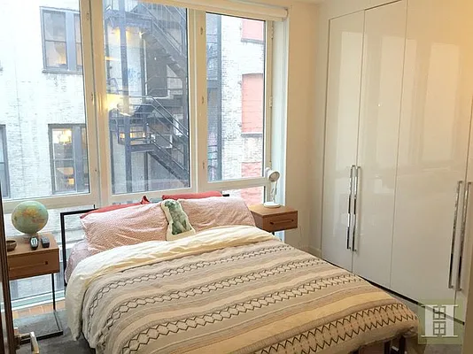 Rented by Halstead Real Estate | media 6